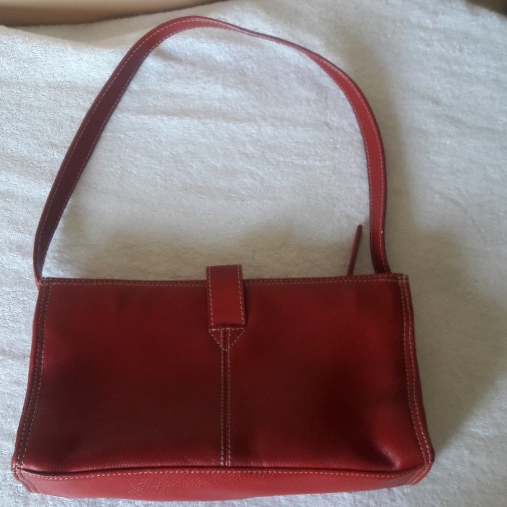 Kenneth Cole Red Handbag - Picture 2 of 4
